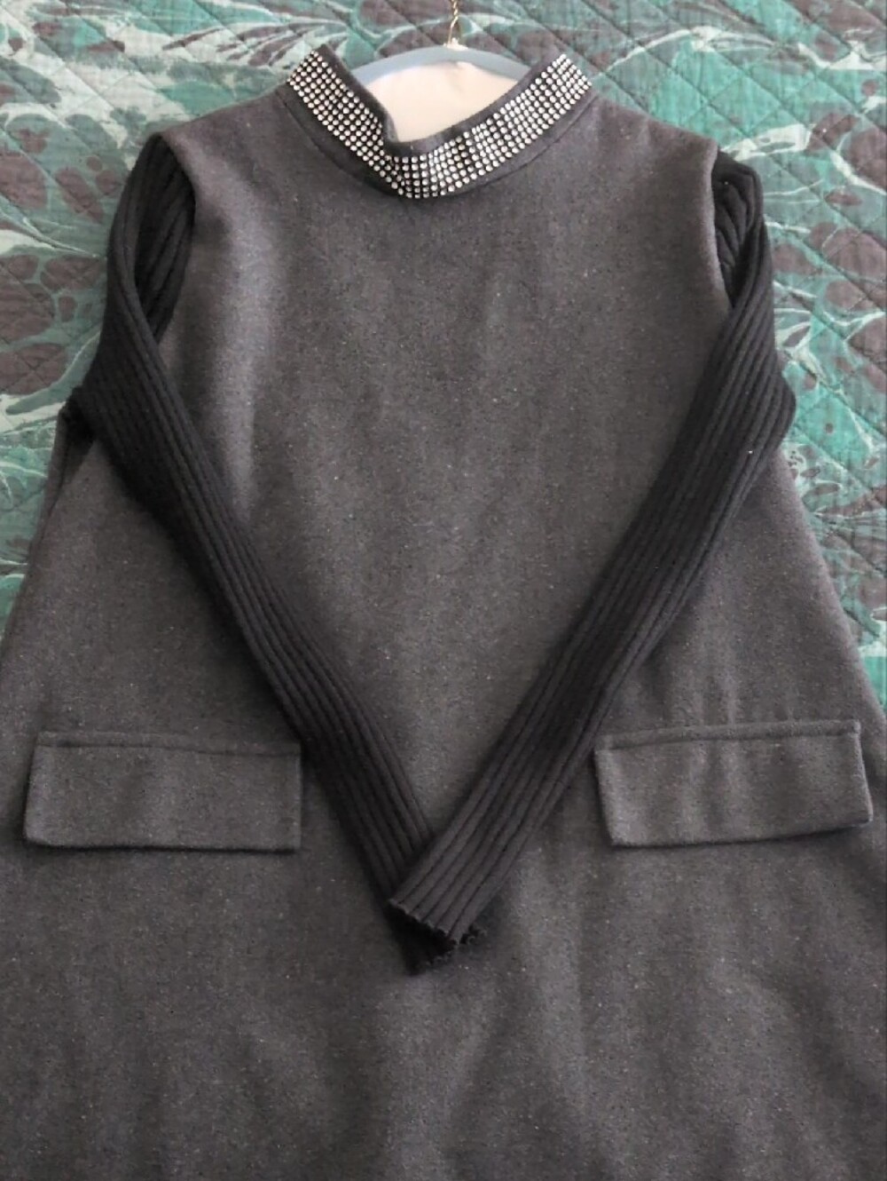 Women's Vintage Black Knit-Sleeve Dress with Embellished Collar - Picture 4 of 4